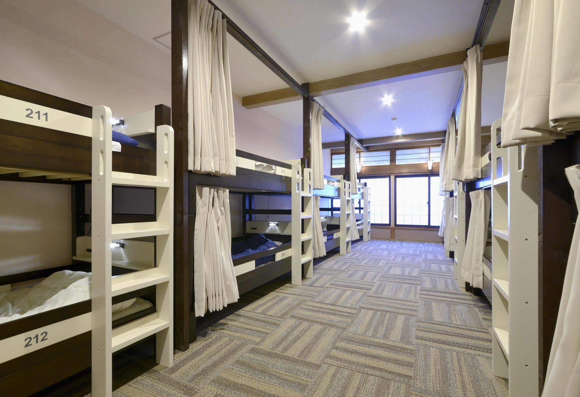 Zen Hostel Yamanouchi  Exterior photo